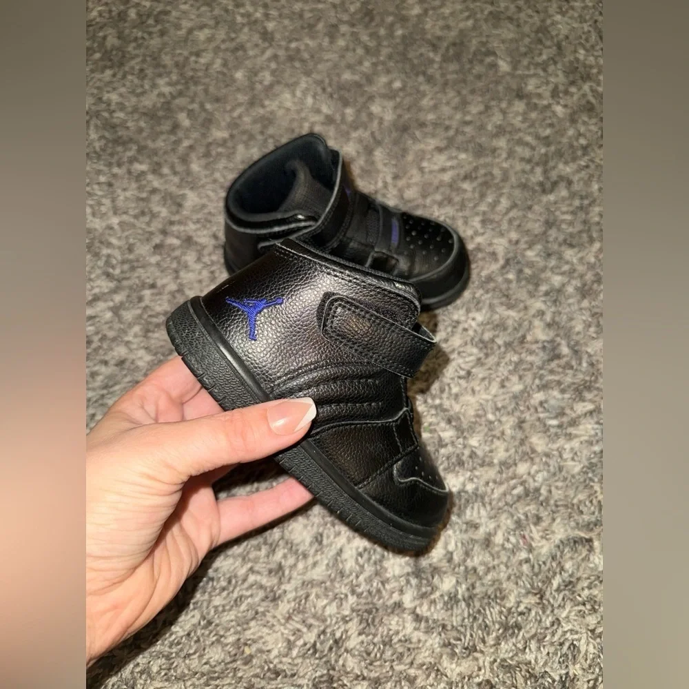 2016 Toddler Baby Jordan 1 Flight 4 Sneakers Sz 7C Black & Blue